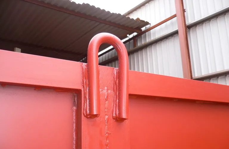 crane tested red skip